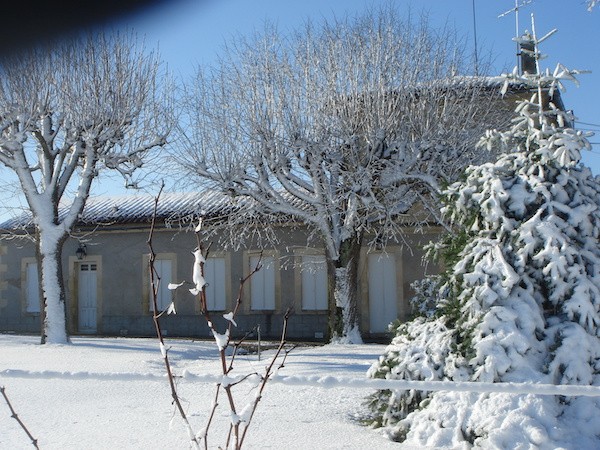 Château Cap de Mourlin Maison sous la neige